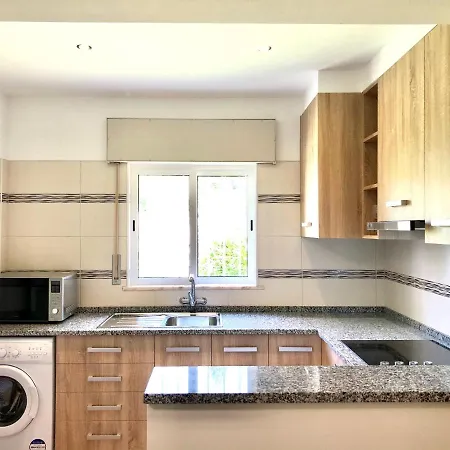 + Proche Avec Piscine *