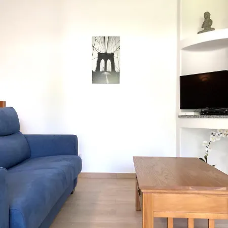 Apartmán + Proche Avec Piscine *