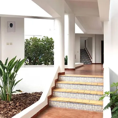 Apartmán + Proche Avec Piscine